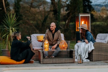 Aménager son jardin avec un brasero d'extérieur aux granulés IGNIS